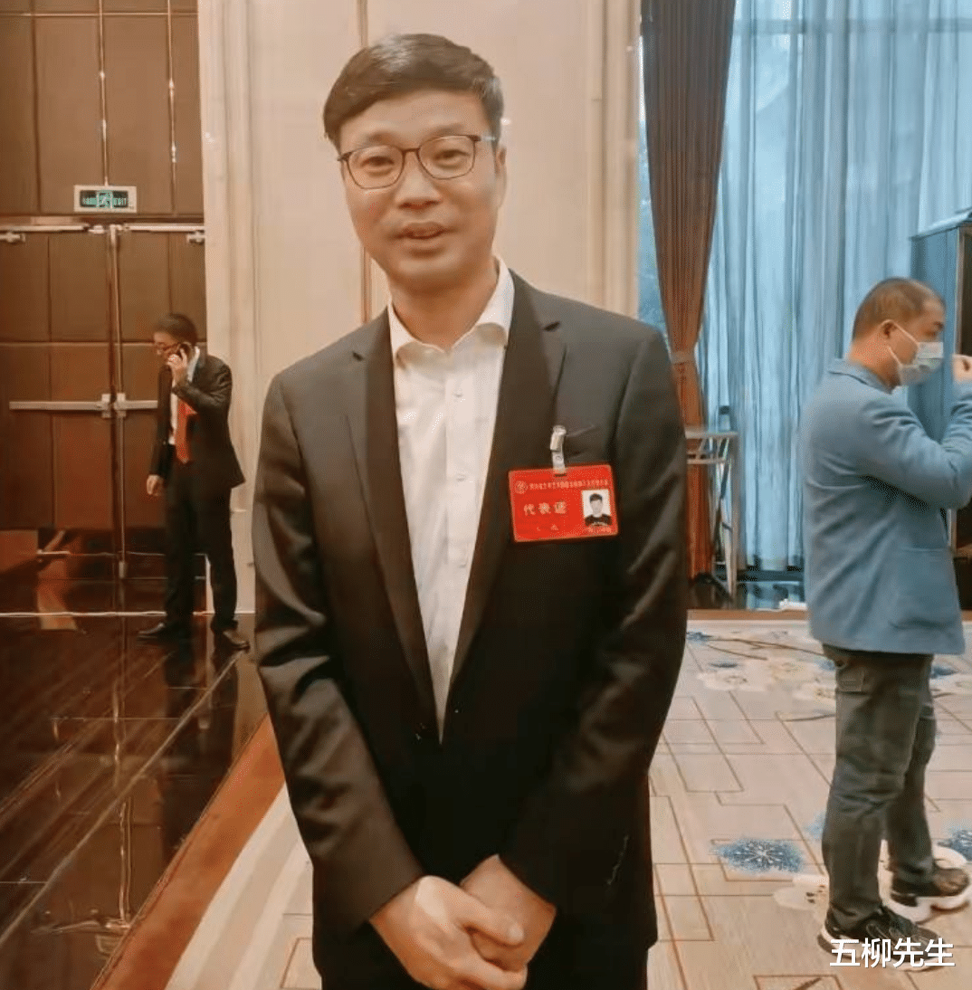 梁家辉|川渝首届春晚定档大年二十八，8位巴蜀笑星齐聚，未见王迅李伯清