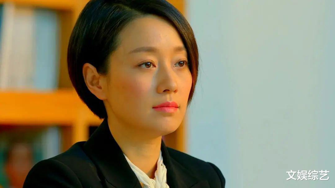 |马伊琍穿职业装,秒变职场女精英,吴磊沈月将合作《她的小梨涡》