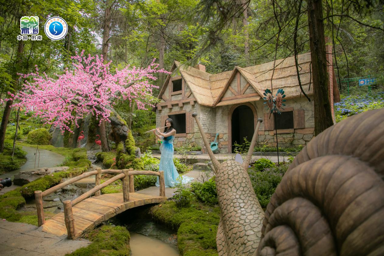 黔南州|凉快一夏,“行西南旅游体验官”解锁黔南旅游新玩法