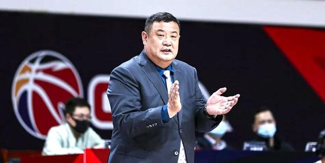 |早上九点，爆徐长锁亲自接触山东新主帅，球迷们迫切等待官宣