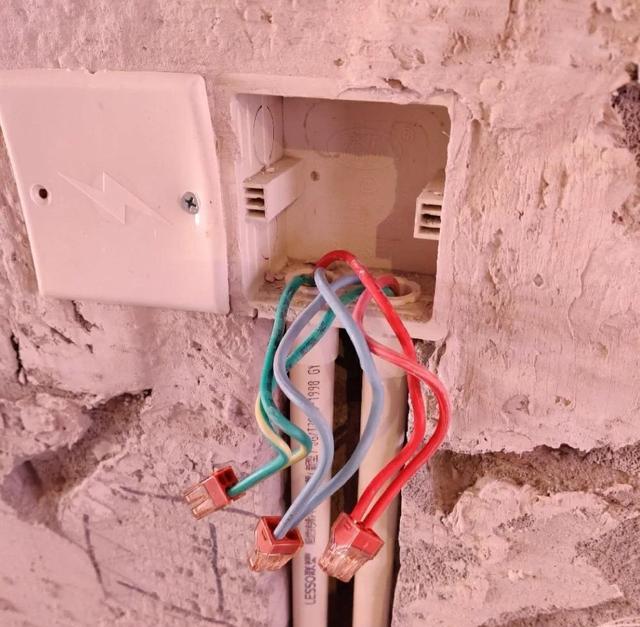 电灯开关接线并没有那么复杂,弄清3点内容,再掌握4个步骤