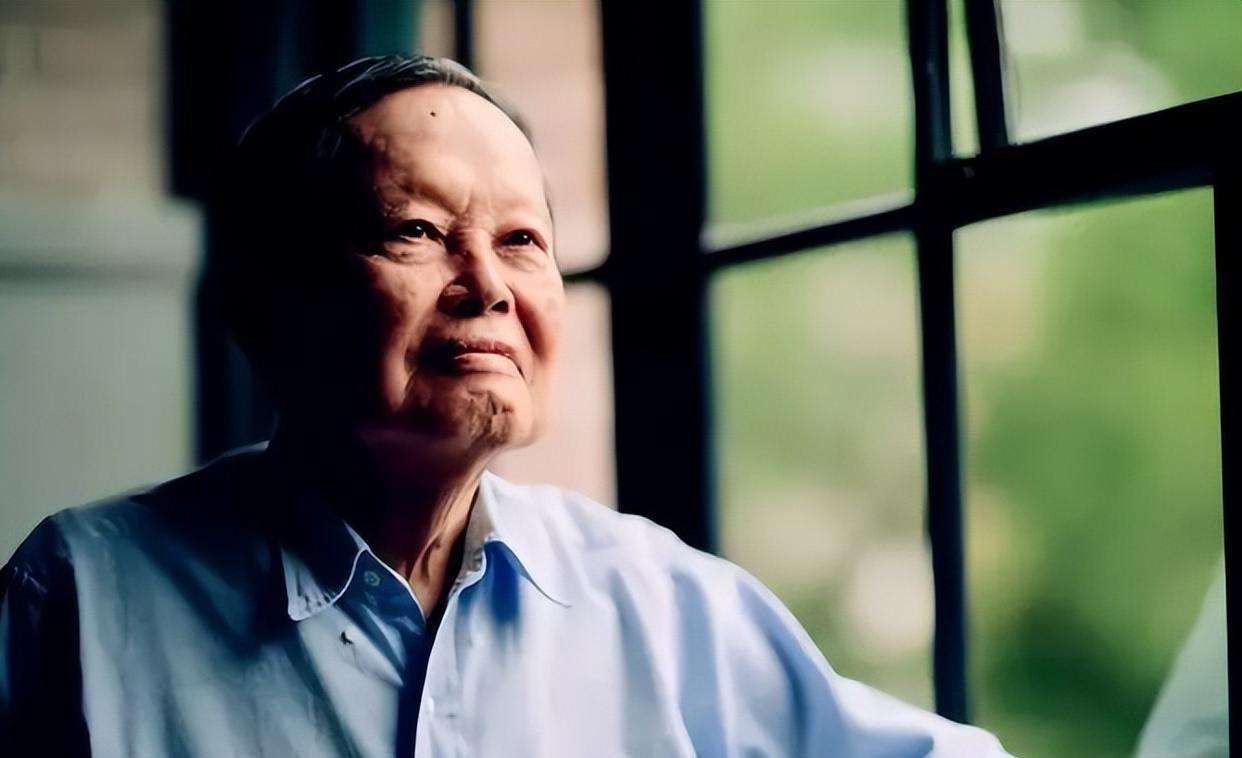 她和她的她|当得知82岁的父亲,要娶28岁的翁帆时,杨振宁的儿子是什么态度?