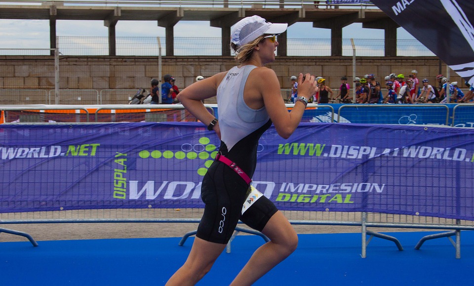 |一个职场新人进入职场,首先你的自我形象要建立起来