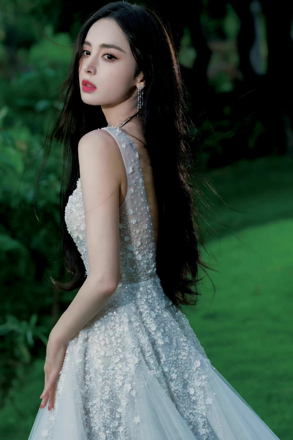 古力娜扎|古力娜扎，代言大片