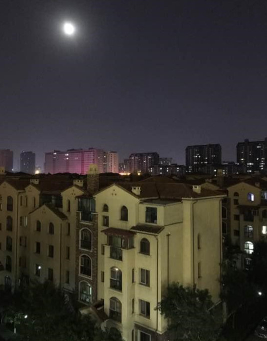 32岁单身汉的155平新家,独身一人照样可以过得很潇洒!