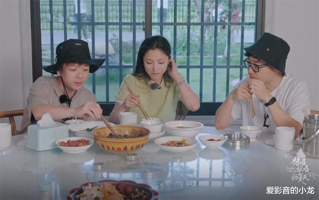 潘辰|潘辰接受圈外男友求婚,江映蓉黄英刘美含王栎鑫王铮亮现场见证