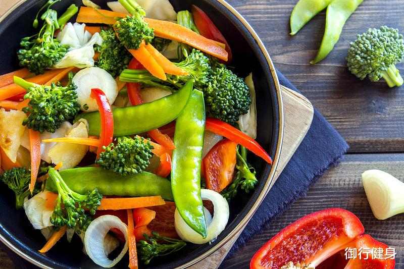 减脂餐 吃减脂餐一个月,就能减肥成功?只盯着减脂餐,你就输了!