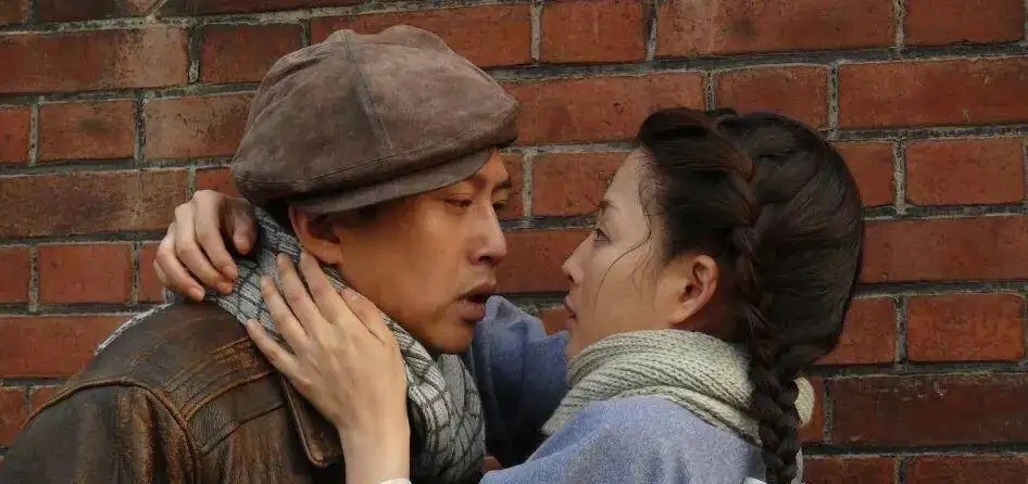 殷桃|“不老水蜜桃”殷桃:42岁像24岁,身边追求者不断却还是感到寂寞