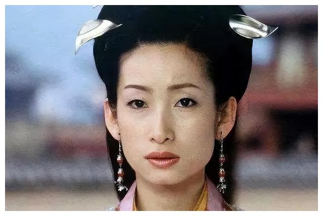 欧阳娜娜|看完这10个“第一美人”，我感觉受到了欺骗