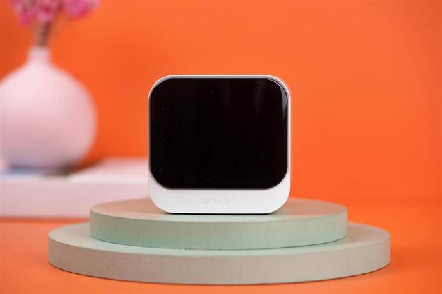 红米手机|无广告的“机皇”！当贝超级盒子MAX 1评测：8K视频也不卡