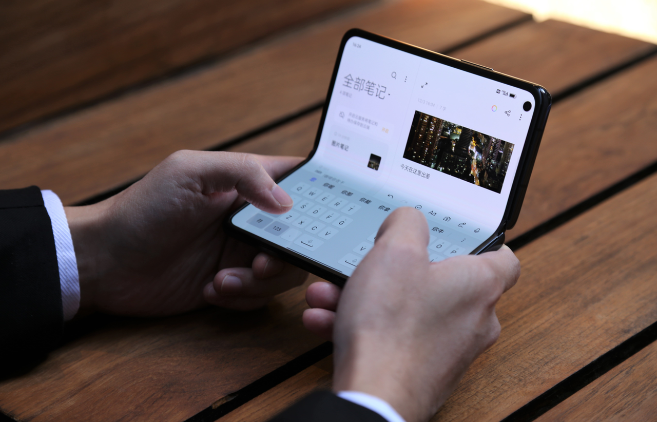 电子商务|折叠屏生态的转折点？OPPO Find N还能这样操作，长见识了