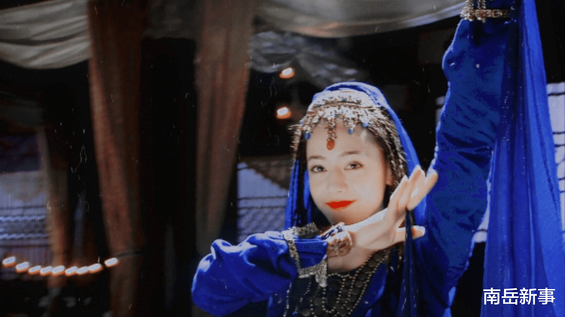 刘诗诗|同为古装女神献舞，有人翩翩起舞一眼万年，有的还是把脸遮上吧