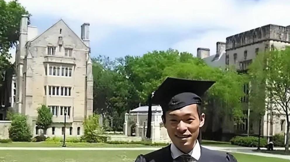 耶鲁大学高材生放弃百万年薪，回国后月薪1050元，获感动中国人物