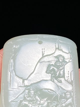 和田玉籽料|清乾隆 和田玉籽料 御题诗文 狩猎图 玉牌 挂件