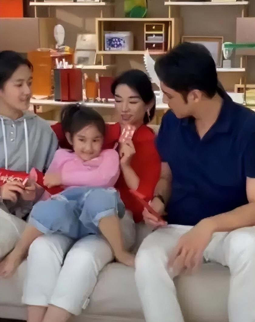 明星|娱乐圈九大过气明星现状，一个比一个落魄：卖睡衣、商演、站台