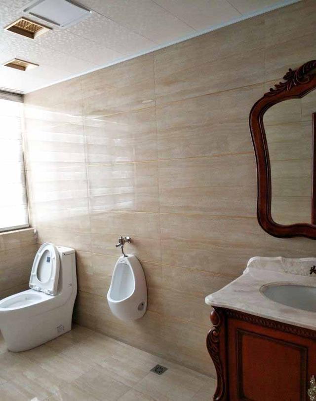 忍不住晒晒婆家准备的新房,头一次见厕所这么装的,真时髦!