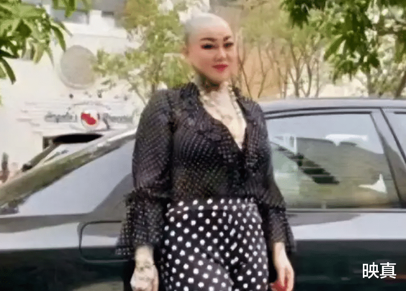 短视频|2019年,女富婆冯萍征婚:谁娶我就送谁宾利,如今结婚没?