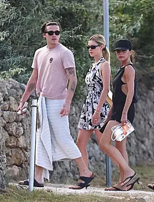 布鲁克林|贝帅大儿子晒婚后生活！妻子不碰家务不做饭，一日三餐全由他负责