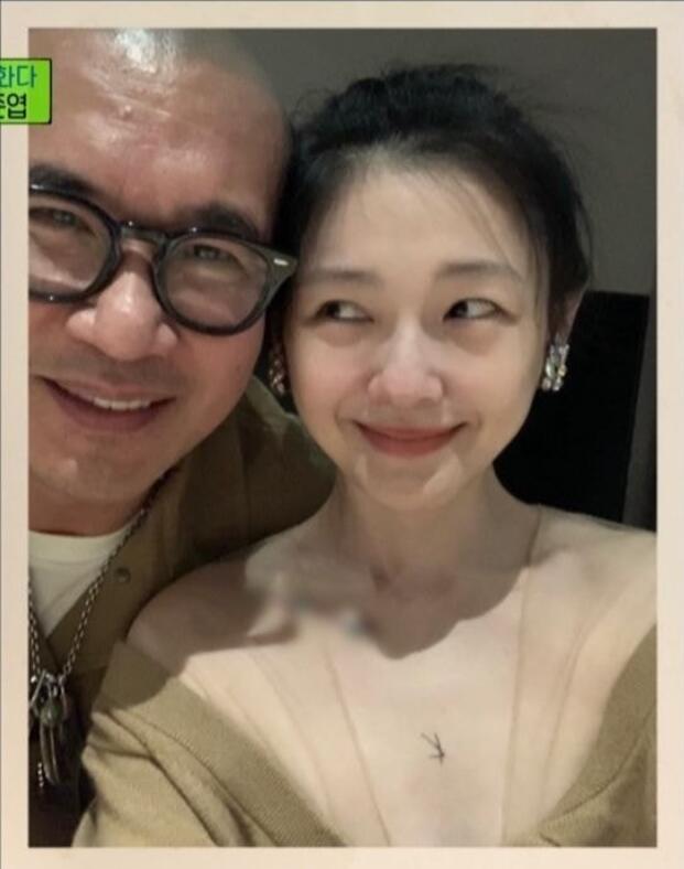 大S|大s结婚照甜齁人!称婚前是匹狼,出去能狩猎,在家也不怕寂寞!