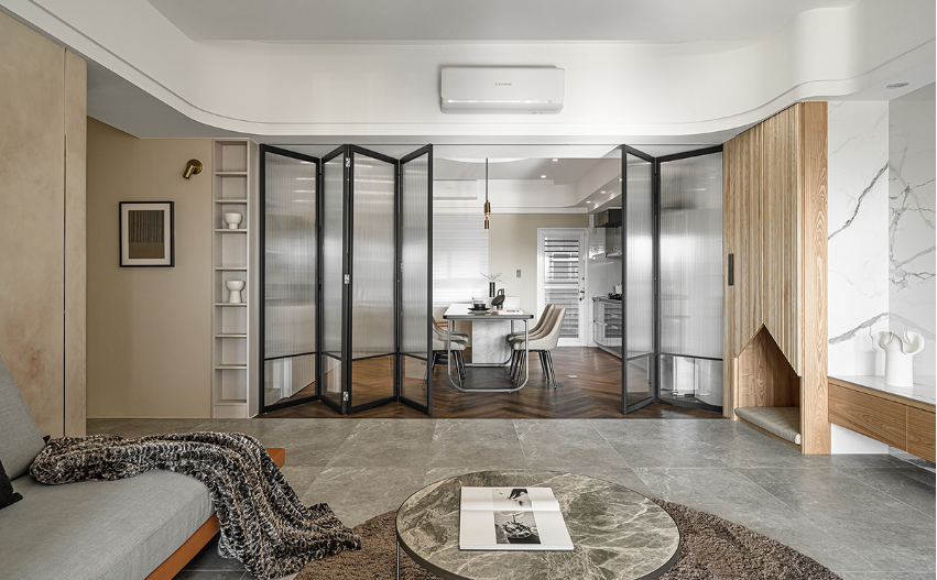 还是大平层好,套内231㎡,光影自由穿透