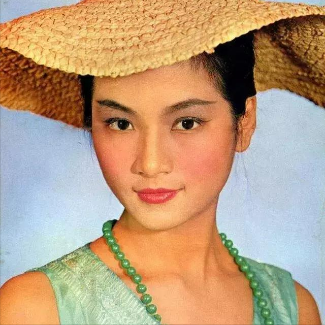 00后|有一种美女叫“00后眼里的奶奶”！羡慕，但不嫉妒