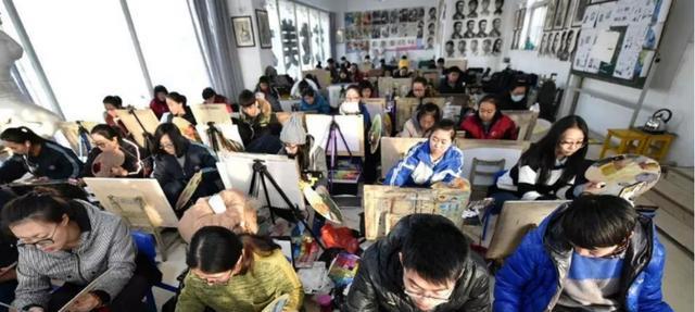 |就不应该给儿子去学艺术，一家长后悔直言：想走捷径，却变弯路