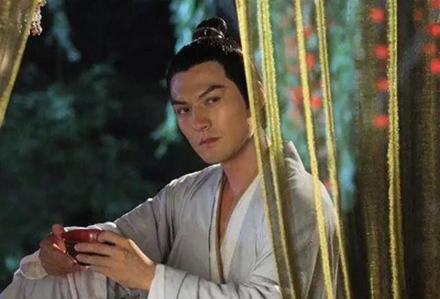 钟汉良|天涯四美昔日惊艳四方，如今有人淡出有人被嘲，还有人打开新天地