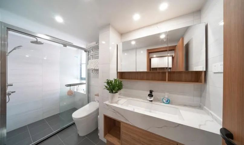 卫生间台上盆好还是台下盆好?听老师傅优缺点一分析,我有答案了