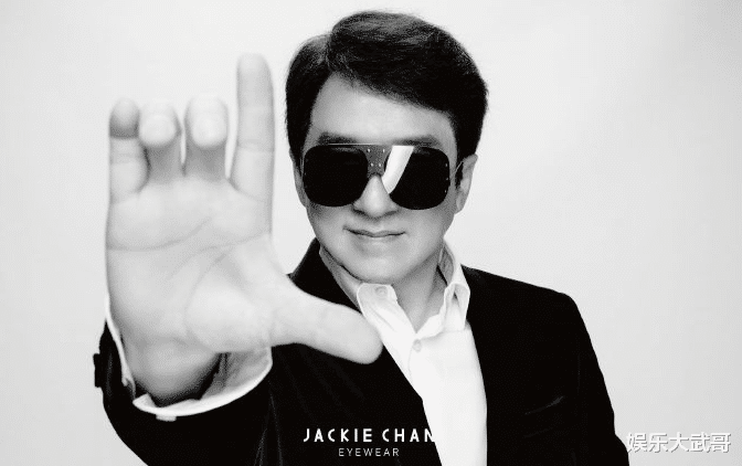 成龙|“唐山打人”事件，成龙“脱离群众”质问男性，因为他不还房贷