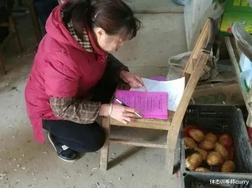 脑梗|49岁女子很少吃肉,却意外脑梗,医生坦言:3种素食最好少吃