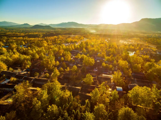 云南|这个国庆来云南，小乔给你点“颜色”看看