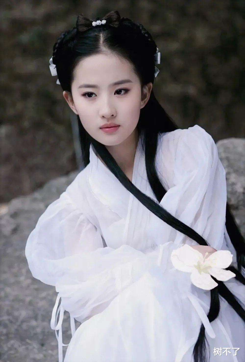 刘亦菲|内娱第一神颜，非她莫属？