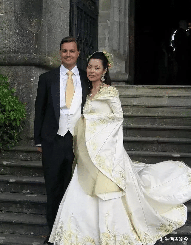 西藏|2004年林晓静嫁“穷小子”，成中国首位伯爵夫人，住6000平米古堡