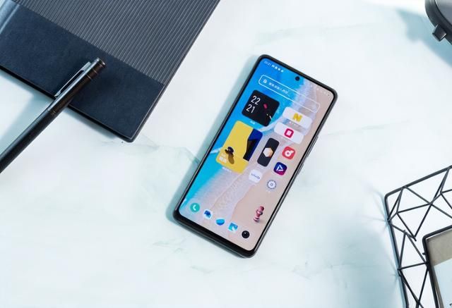 游戏手机|iQOO Neo6深度体验:不是游戏手机胜似游戏手机