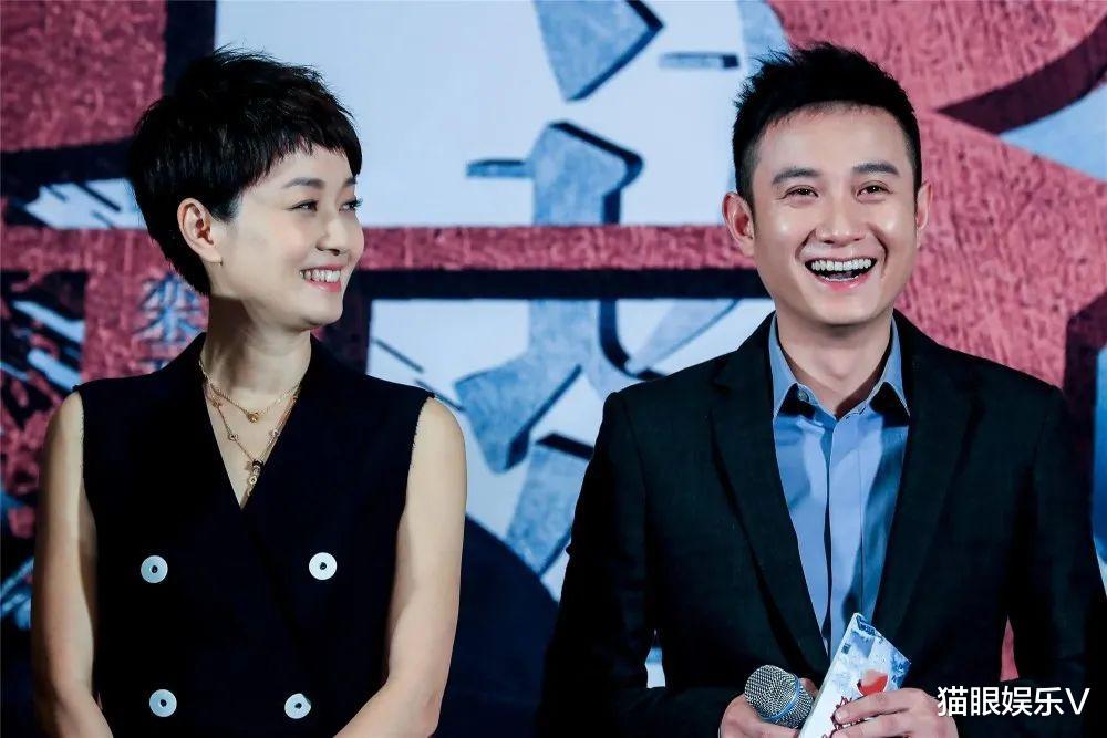 话剧|马伊琍女儿现身支持文章话剧，与爸爸牵手感情深厚，14岁气质出众