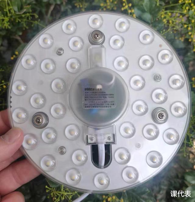 当初男友买的10个怪玩意,被我吐槽鸡肋,现在我也没逃脱境泽定律