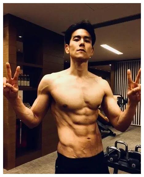 男神 从胖子逆袭成男神的6位明星，个个都是潜力股，他们是同一个人吗