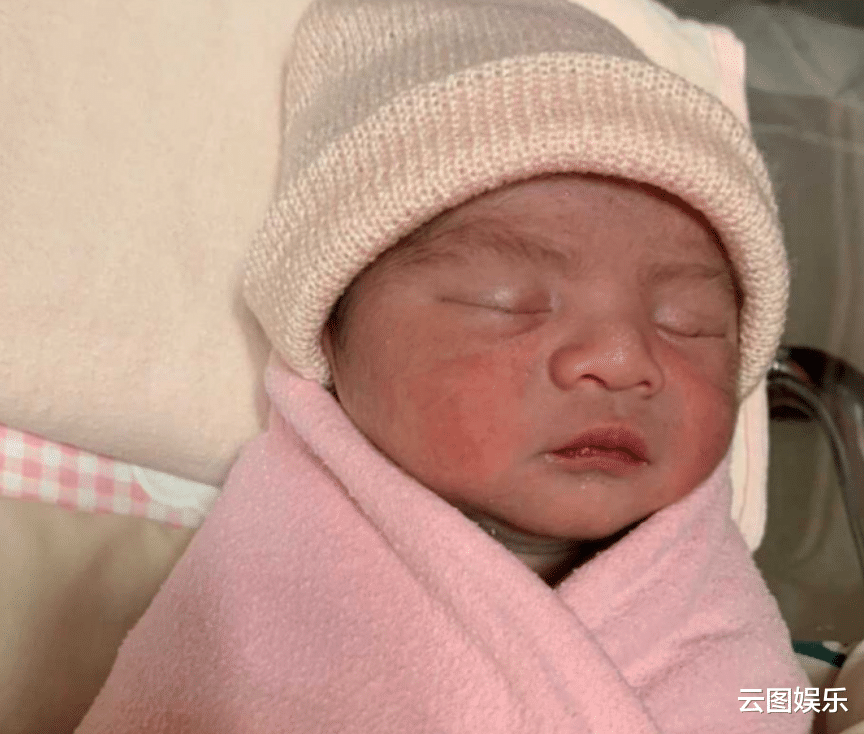 秦沛|娱乐圈喜事多!40岁女星克服病痛产子,秦沛荣升岳父,张娜拉结婚