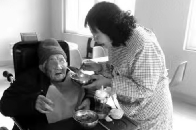 20年江苏保姆闷死83岁老人,淡定向雇主讨\喜钱\!