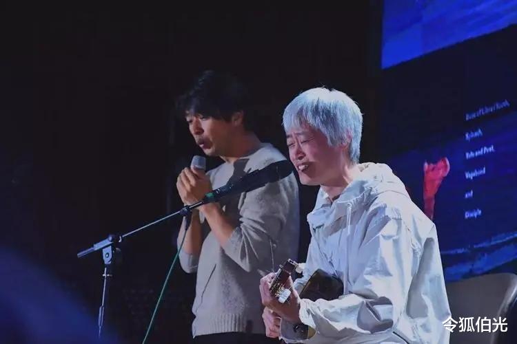 民谣|大陆民谣歌手排名:陈粒赵雷能上榜,前几名堪称华语乐坛“神人”