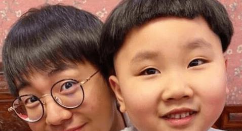 郭麒麟|郭麒麟坐轮椅上节目录制出圈,从200斤掉到120斤,到底经历了啥?