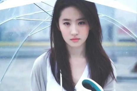 短发 美的让人窒息，无论是影视还是现实，她都是长发女神。
