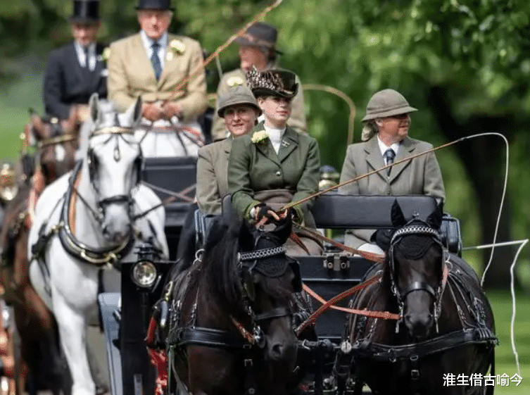 夏洛|身家50亿美金的夏洛特多努力？2岁学骑马，3岁学芭蕾舞，4岁上学