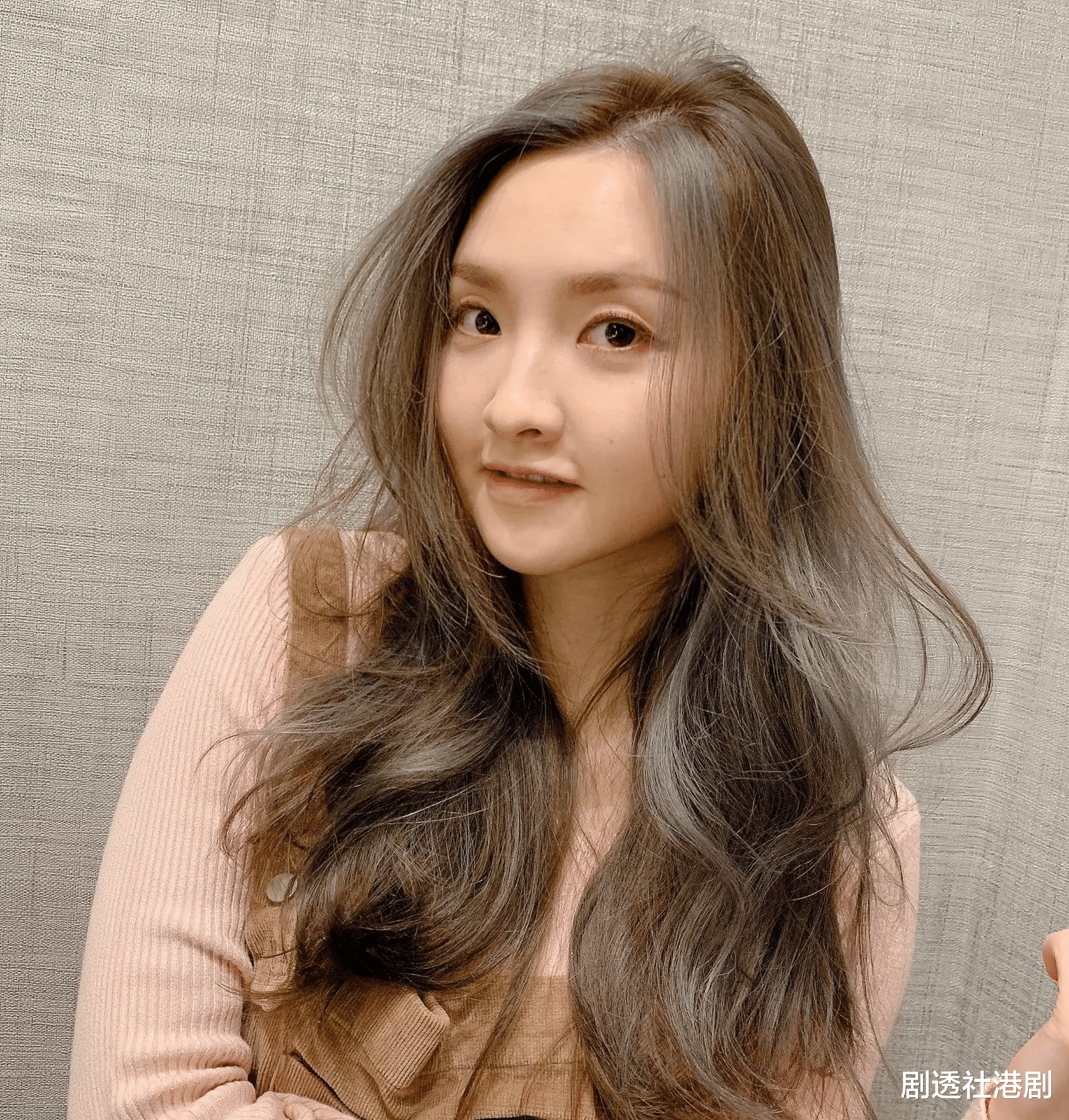 林欣彤|香港知名女歌手宣布与男友分手！公开恋情不到半年，被指小三上位