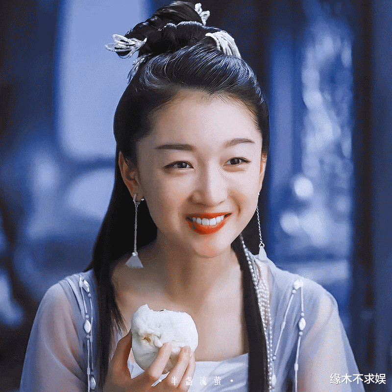 正午阳光|明明是一位明艳大美女，为何两度在正午阳光的剧中做配？