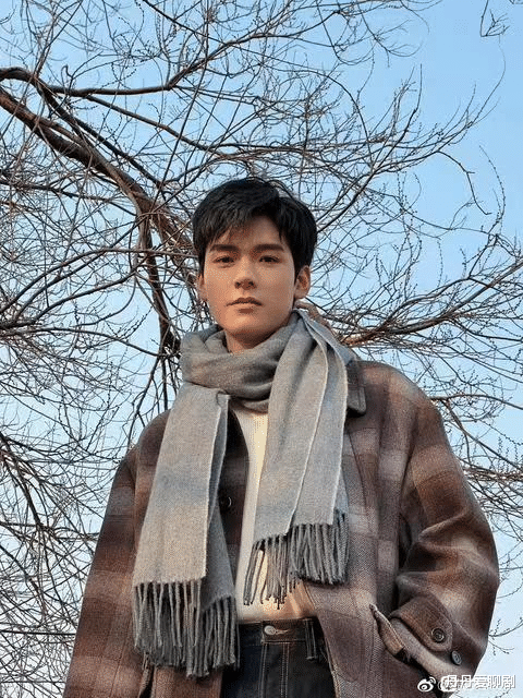 钟楚曦|逆风之处,希望盎然,期待钟楚曦的精彩表演!