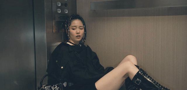 连云港|《破事精英》欧阳墨菲：打工人向往的职场状态，她全都有