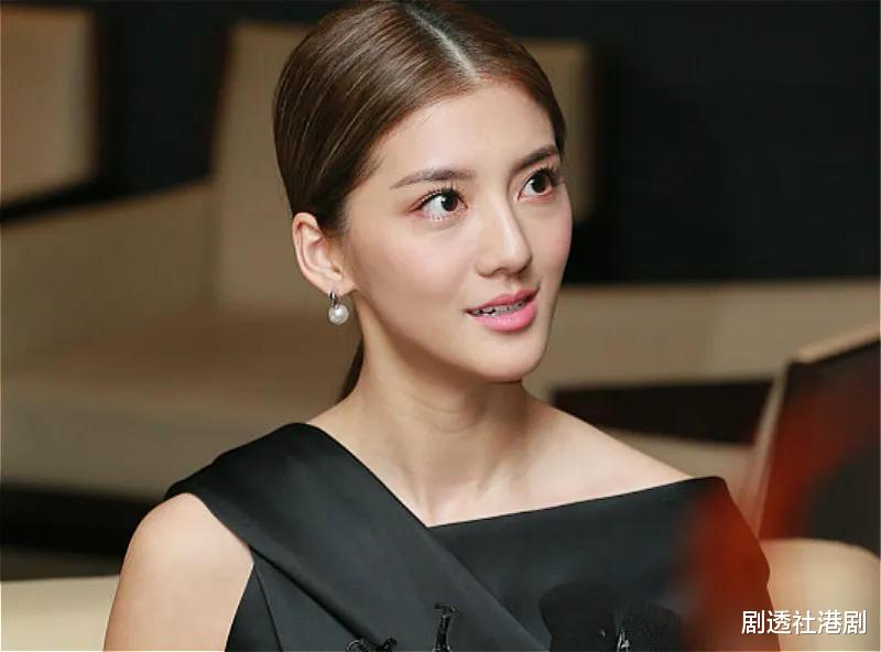 马小玲|影版《我和僵尸有个约会》热拍！现场曝光，《法证5》拍档再聚首