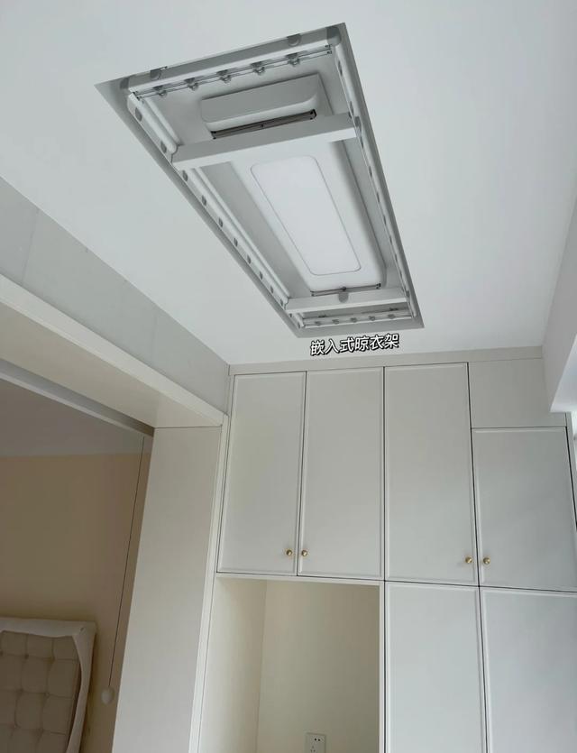 90后独居女孩的家,因太会布置而走红,网友:这是每个女孩的梦想