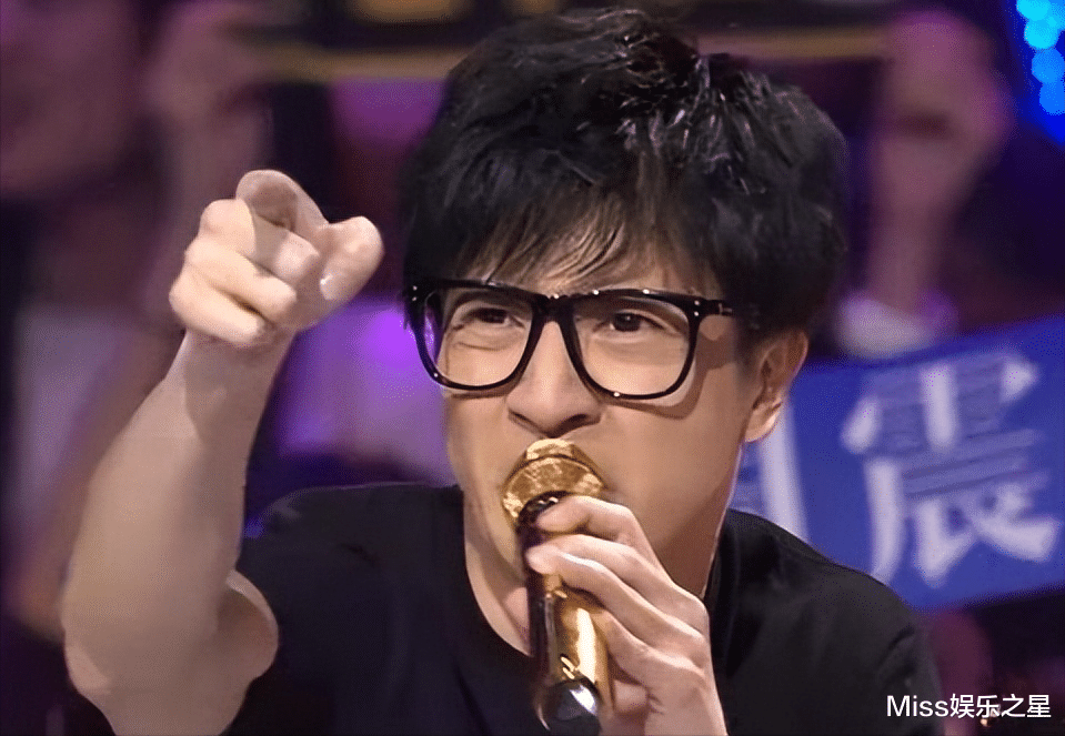 薛之谦|“良心歌手”薛之谦,少赚1亿免费开放歌曲,低谷期却被关笼子